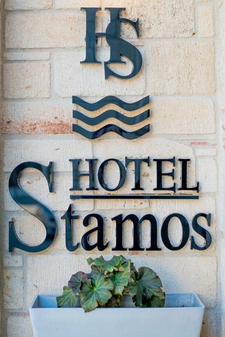 Stamos Hotel Áfitos Extérieur photo